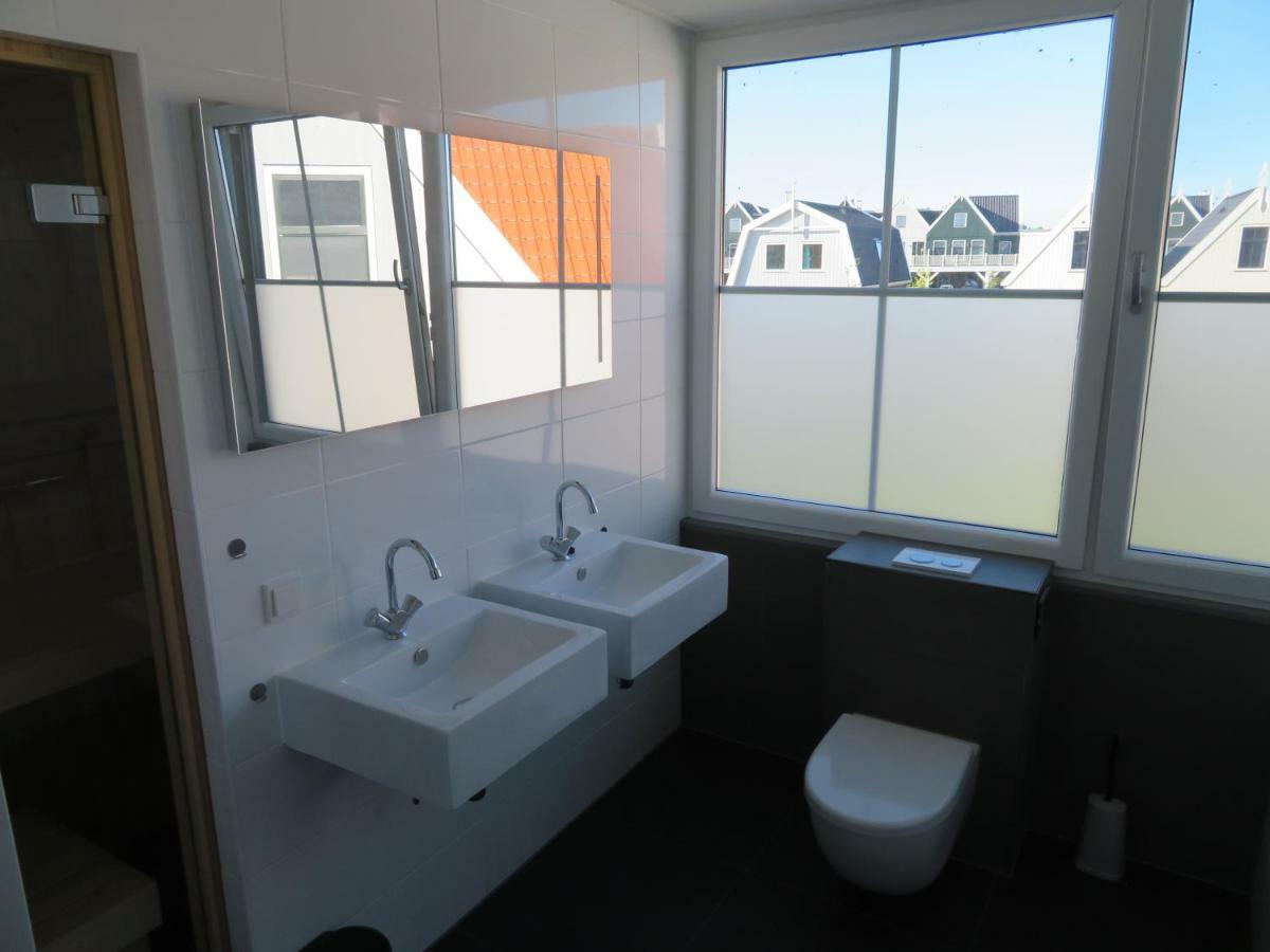 Luxurious Water Villa Uitdam Extérieur photo